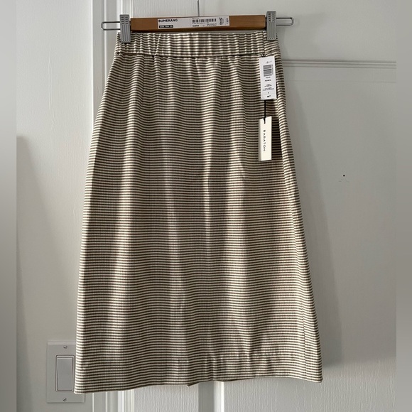 Babaton “Pencil” skirt - Picture 3 of 7